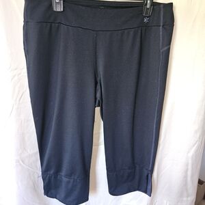 Old Navy Black Capri Active Pants